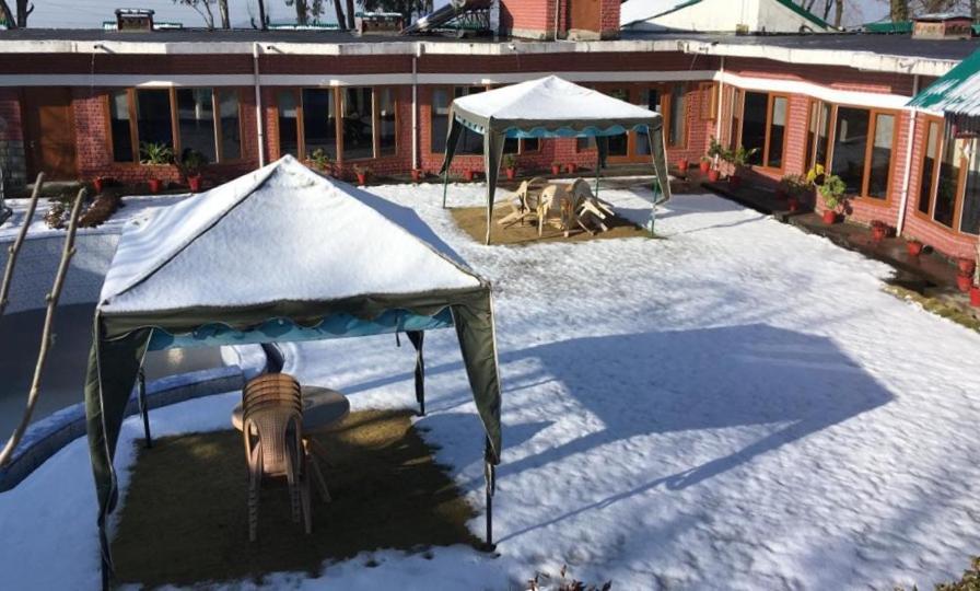 Tatva Bir Tents And Hotel Kangar Luaran gambar